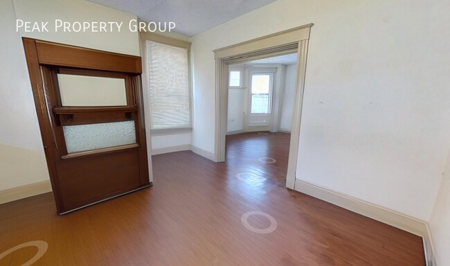 Foto del edificio - 2545 Vestry Ave