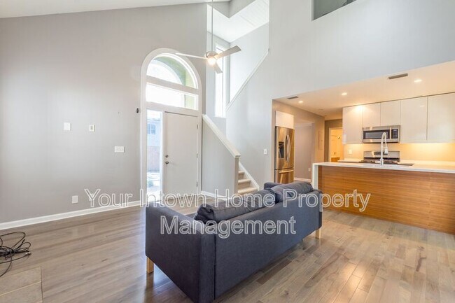 Foto del edificio - 505 Oakdale Rd NE