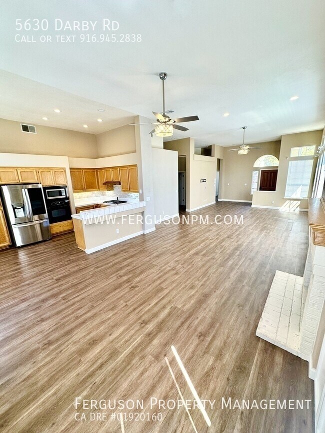Foto del edificio - 5630 Darby Rd