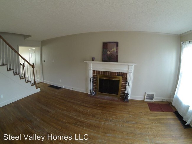 Building Photo - 3 br, 1.5 bath House - 235 Oakley