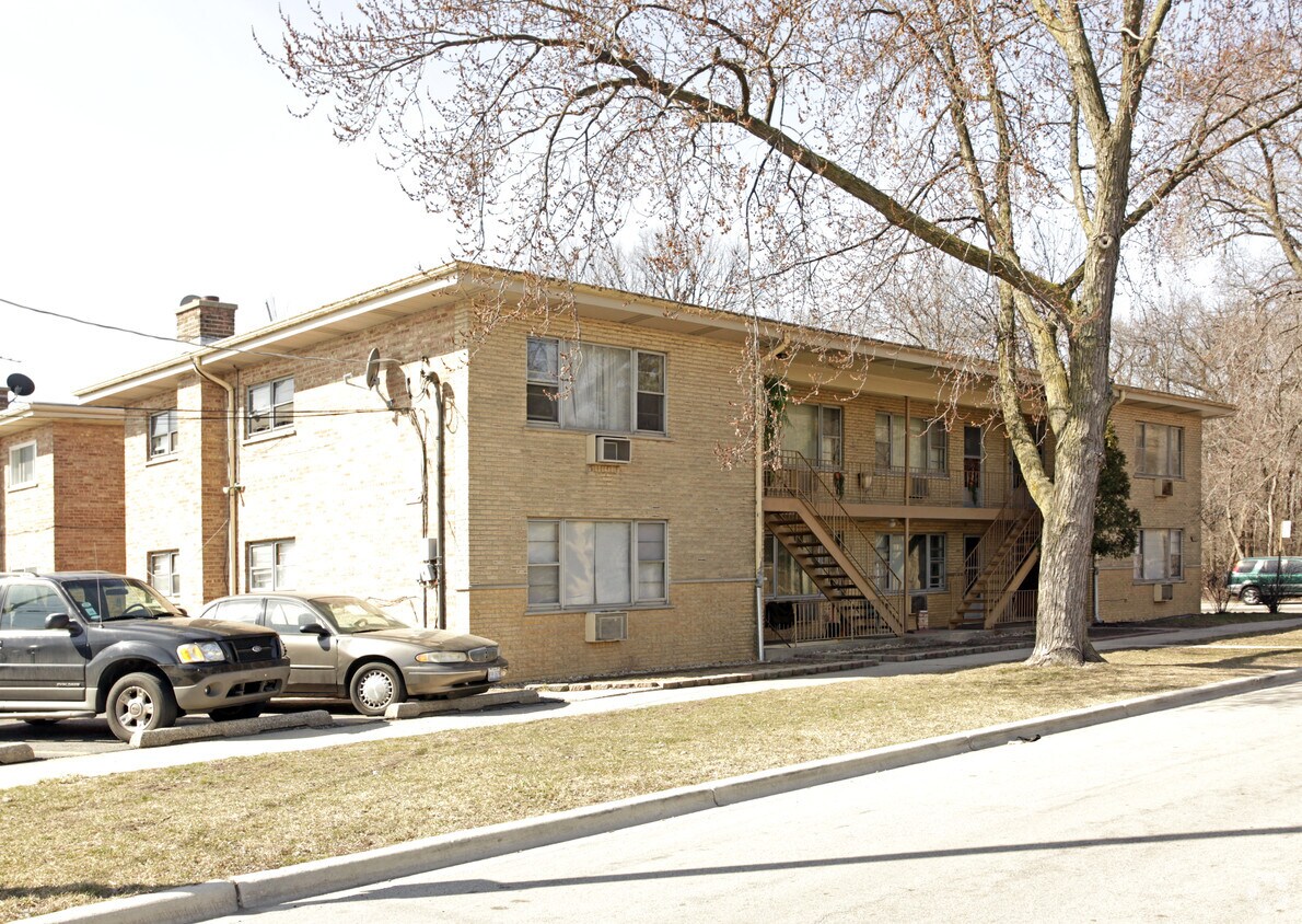 Building Photo - 4301 Harlem Ave