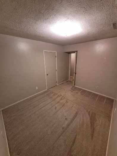 Building Photo - 123 Ferndale Dr