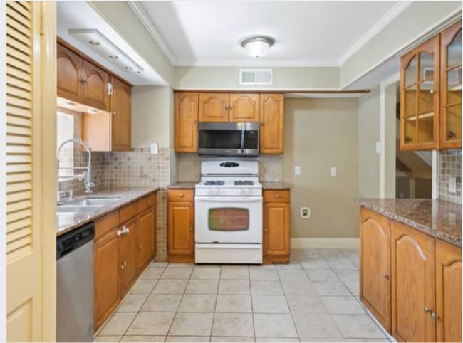 Photo - 10632 Desdemona Dr House