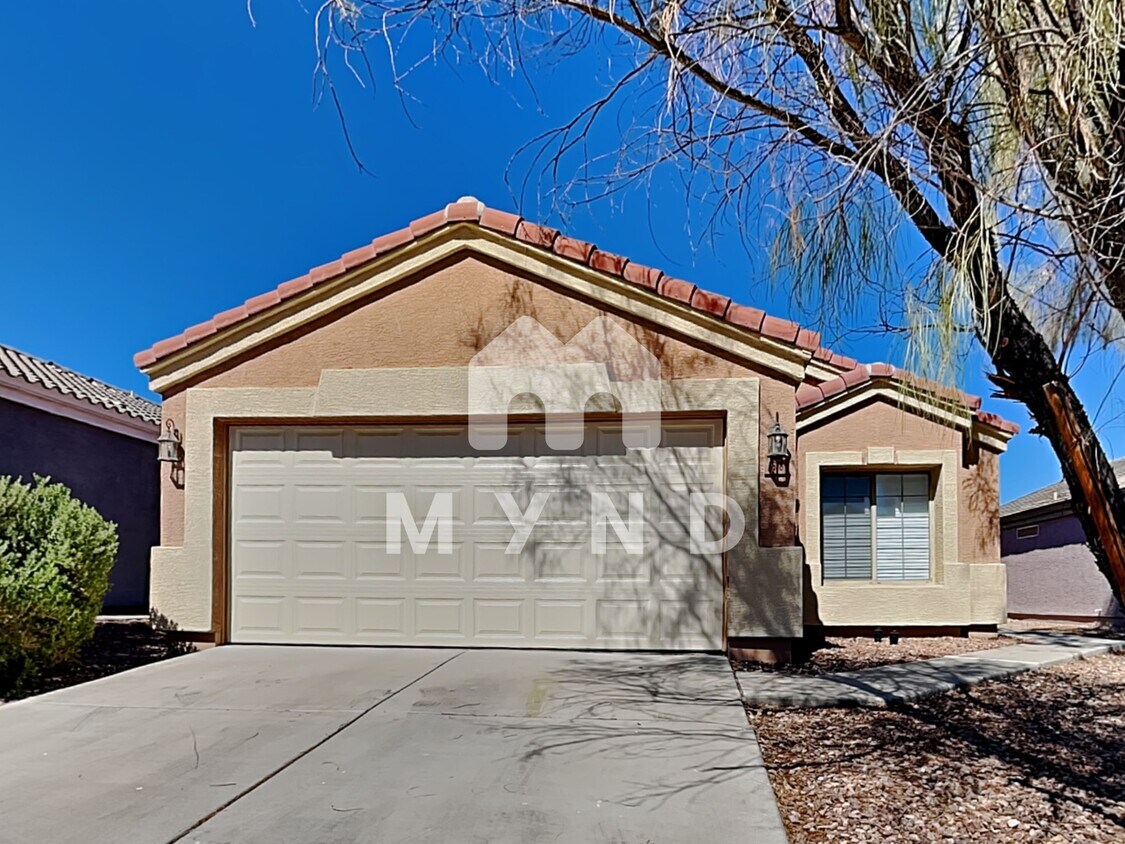 Foto principal - 6678 E Escape Ave