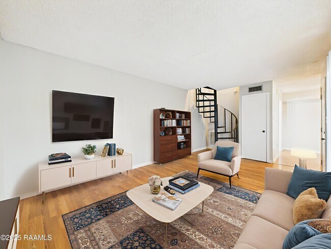 Foto del edificio - 506 Fox Run Ave