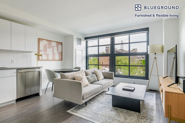 Building Photo - 89 E Dedham St