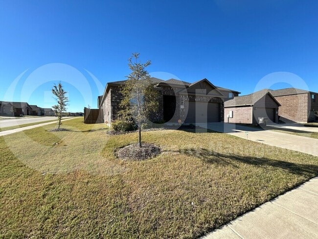 Building Photo - 304 Tranquil Ln