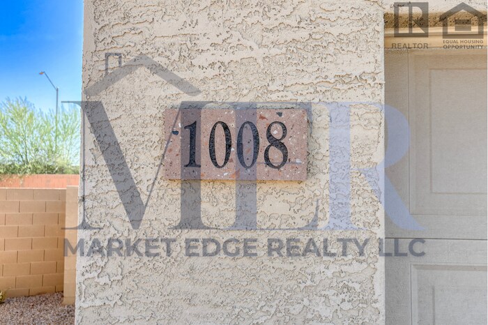Foto del edificio - 3Bed/2Bath on Corner Lot in Casa Grande! $...