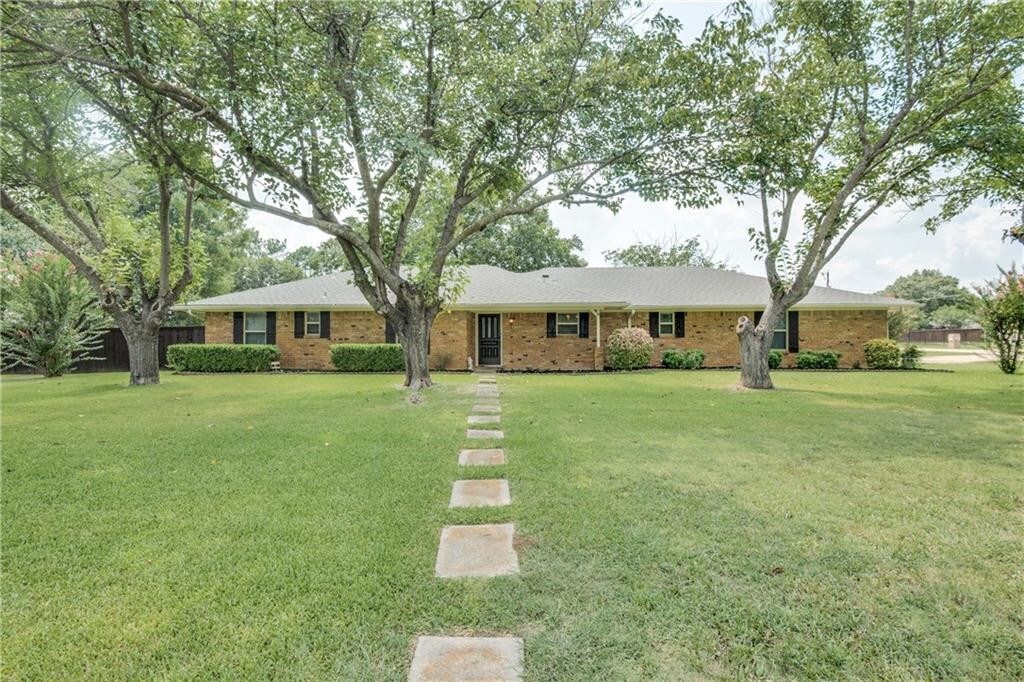 7408 Willow Oak Ln, Arlington, TX 76001 House Rental in Arlington, TX