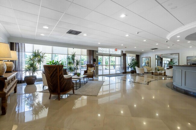 Building Photo - 2121 N Ocean Blvd
