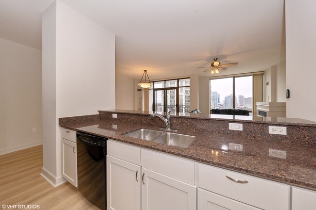 Foto del edificio - 233 E 13th St