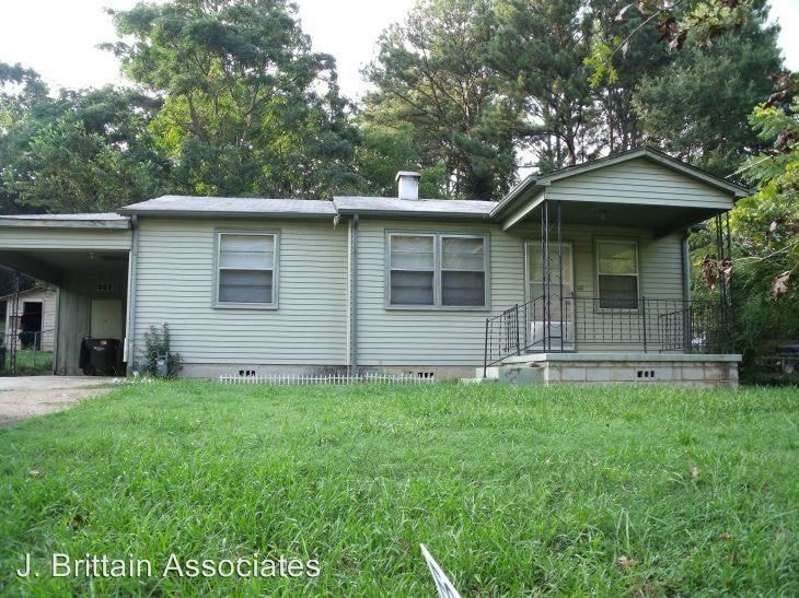 Primary Photo - 3 br, 1 bath House - 415 W Glade Road