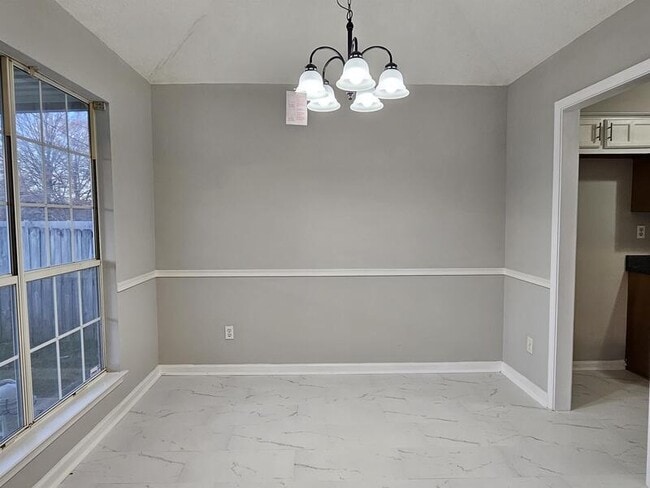 Building Photo - 1593 Belle Trees Dr