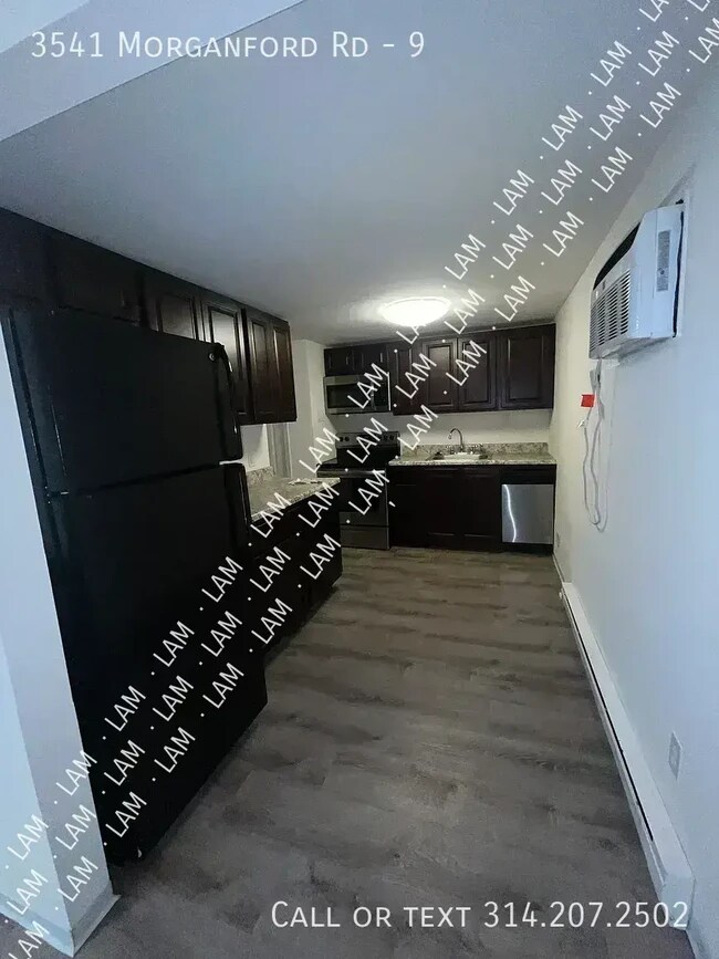 Foto del edificio - 3541 Morganford Rd-9