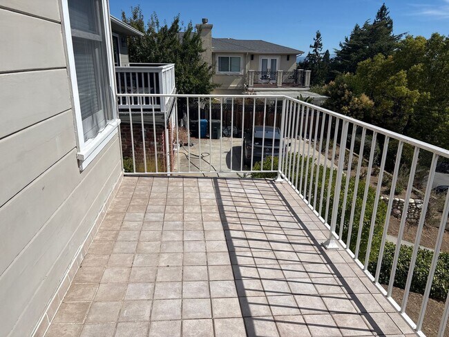 Foto del edificio - Lease Takeover in White Oaks, San Carlos |...