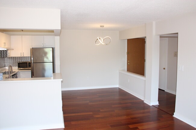 Photo - 273 Cambridge Rd Apartment