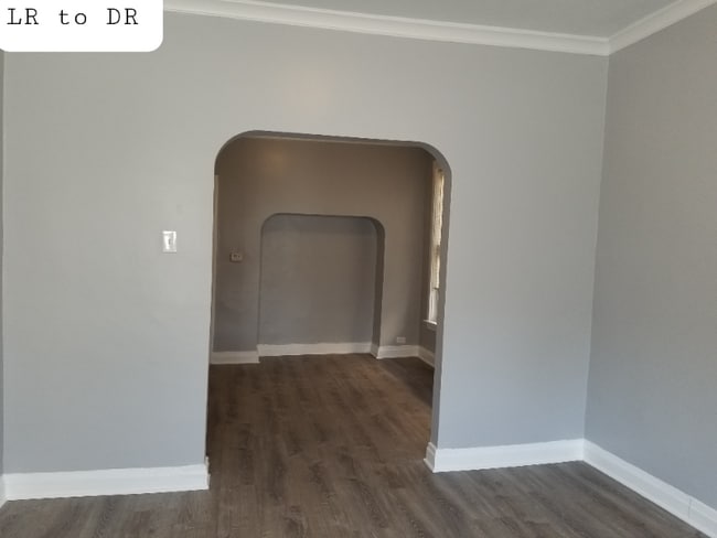 Building Photo - 4062 W Cullerton St