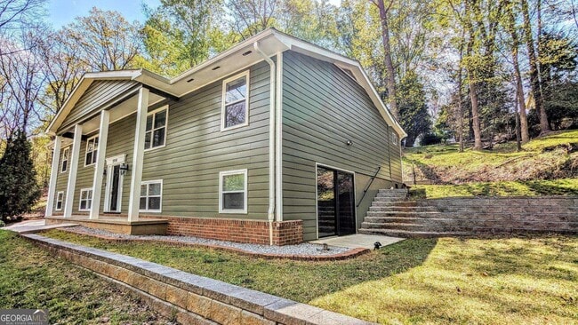 Foto del edificio - 2510 Cove Rd