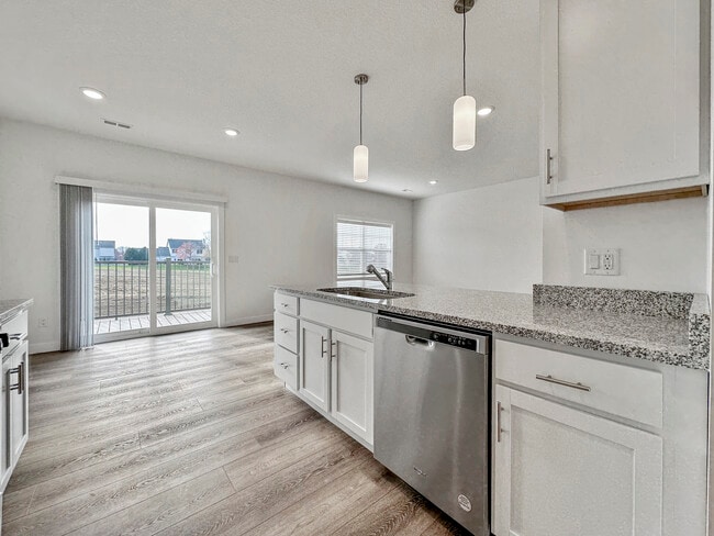 Building Photo - Birchwood Grove