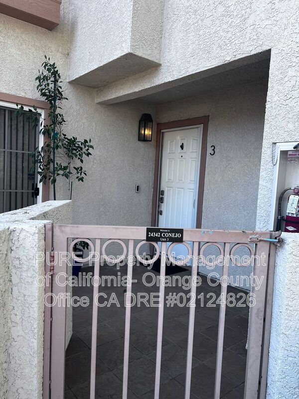 Building Photo - 24342 Conejo