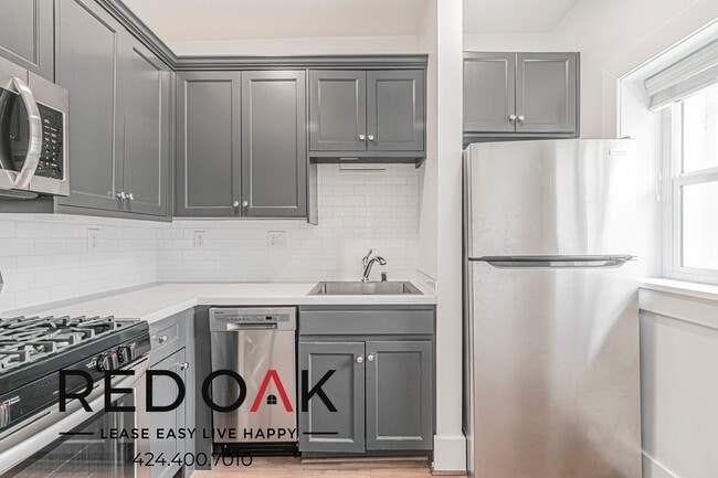 Foto del edificio - 6533 Hollywood Blvd