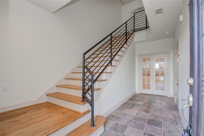 Foto del edificio - 5805 Rose St