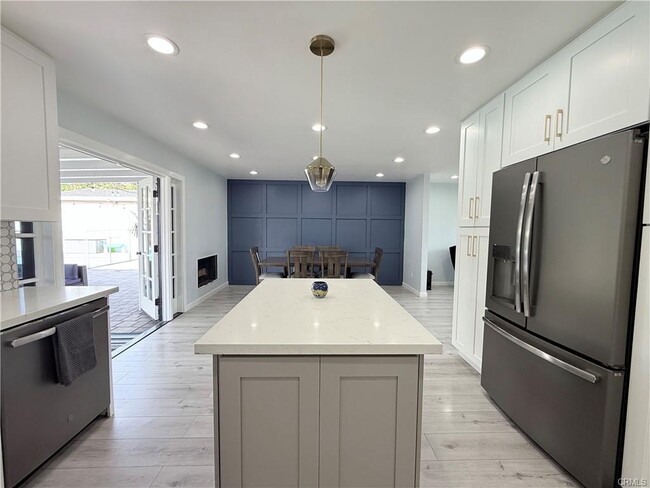 Building Photo - 11243 McLennan Ave.