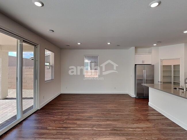 Building Photo - 9127 Liberty Cap Ct