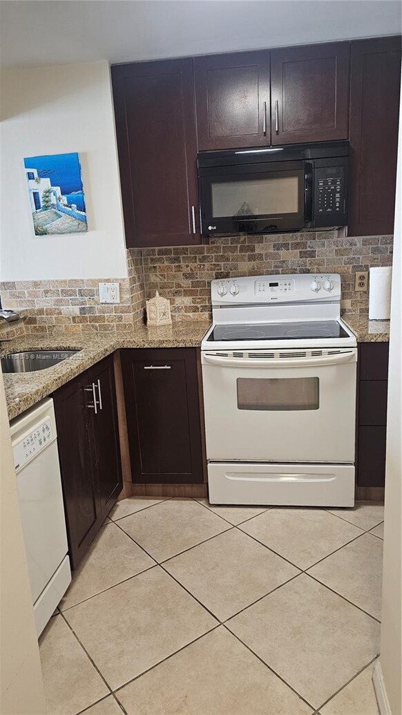 Foto del edificio - 1965 S Ocean Dr