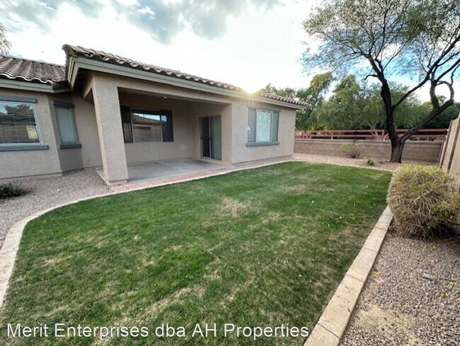 Building Photo - 3 br, 2 bath House - 18628 E KINGBIRD DR