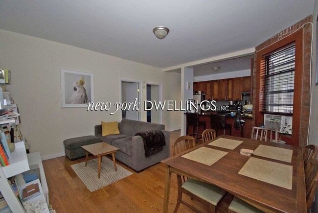 Building Photo - 624 11th Street