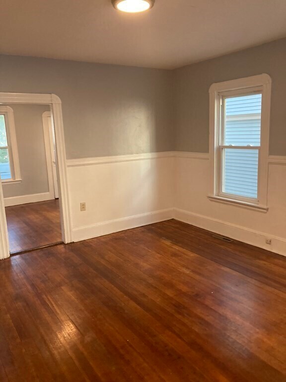 Foto del edificio - 590 Brock Ave