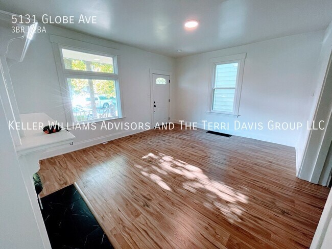 Foto del edificio - 5131 Globe Ave