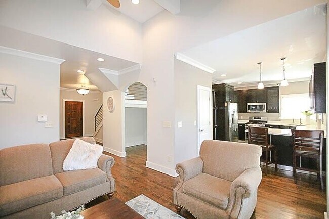 Foto del edificio - 1285 Martin Ct SE