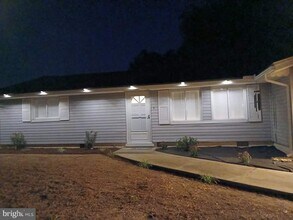 Building Photo - 771 Bowie Rd