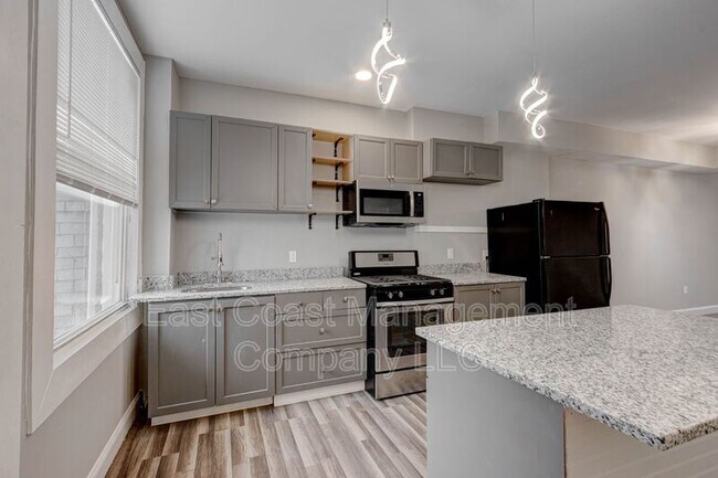 Foto del edificio - 1705 Poplar Grove St