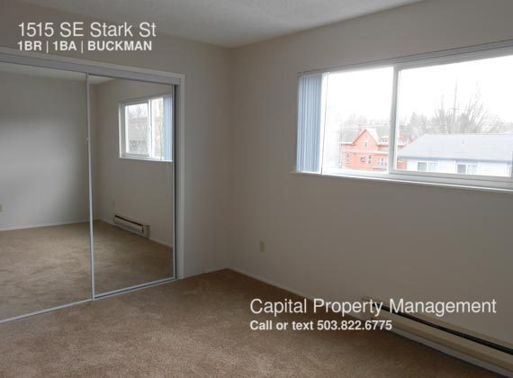 Primary Photo - 1515 SE Stark St