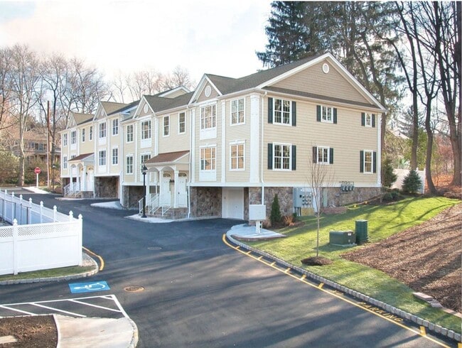 Building Photo - Patriot Village Apartments