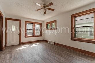 Building Photo - 2336 N 65th Ave