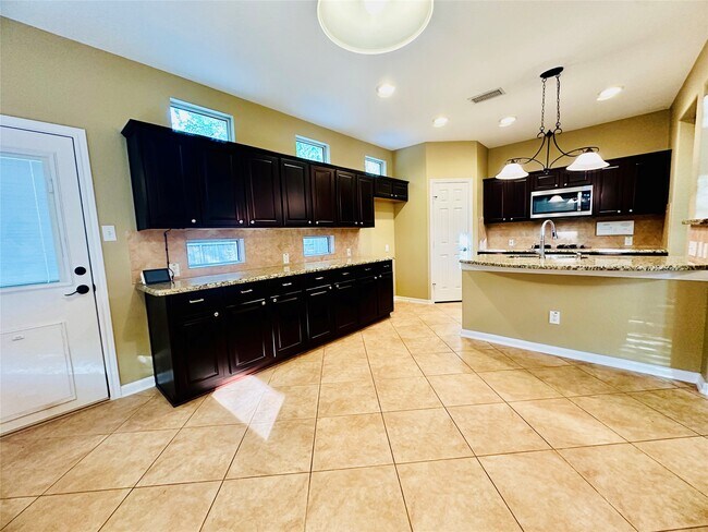 Foto del edificio - 3 W Greenhill Terrace Pl