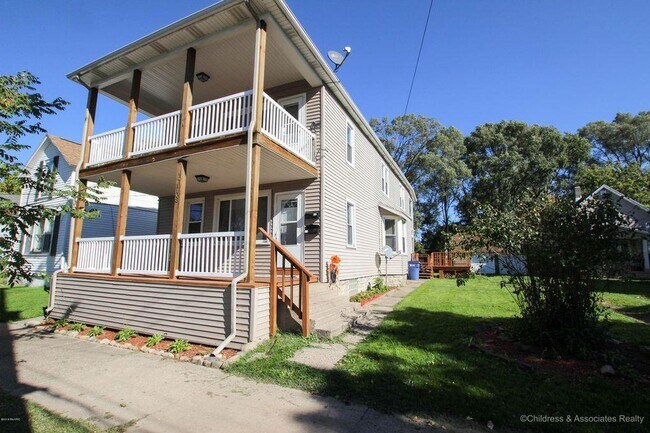 Foto del edificio - 1108 Elizabeth Ave NW