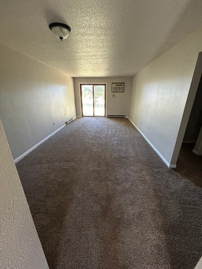 Foto del edificio - 2013 E Dakota Pkwy