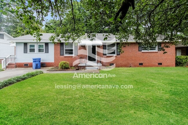 Building Photo - 2109 Gayley St