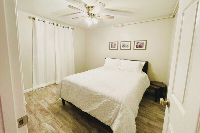 Foto del edificio - 915 W Whittier Dr