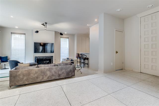 Building Photo - 3717 Prescott Ave