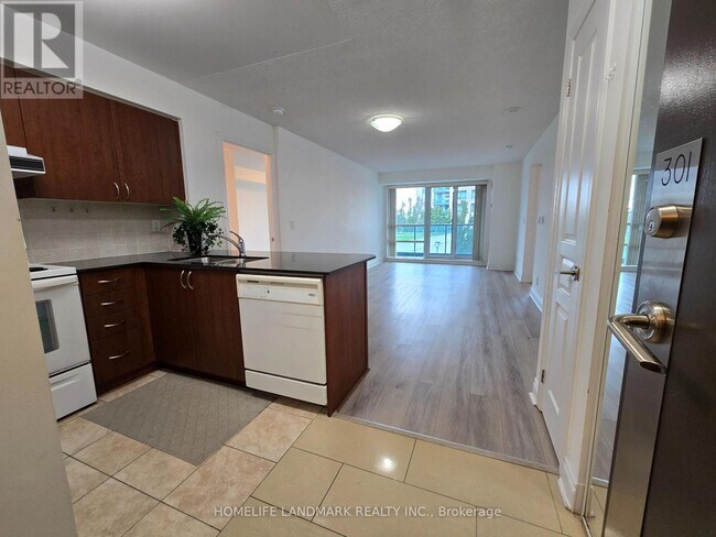 Photo du bâtiment - 55 S Town Centre Blvd