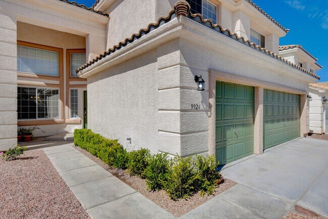 Building Photo - 9924 Antelope Canyon Ave