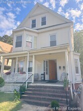 Building Photo - 145 College Ave