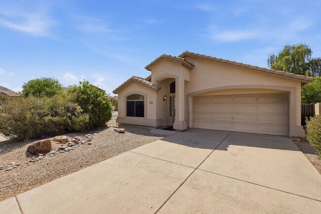 Building Photo - Single level home in Norterra on corner lot