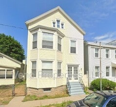 Building Photo - 783 4th Ave